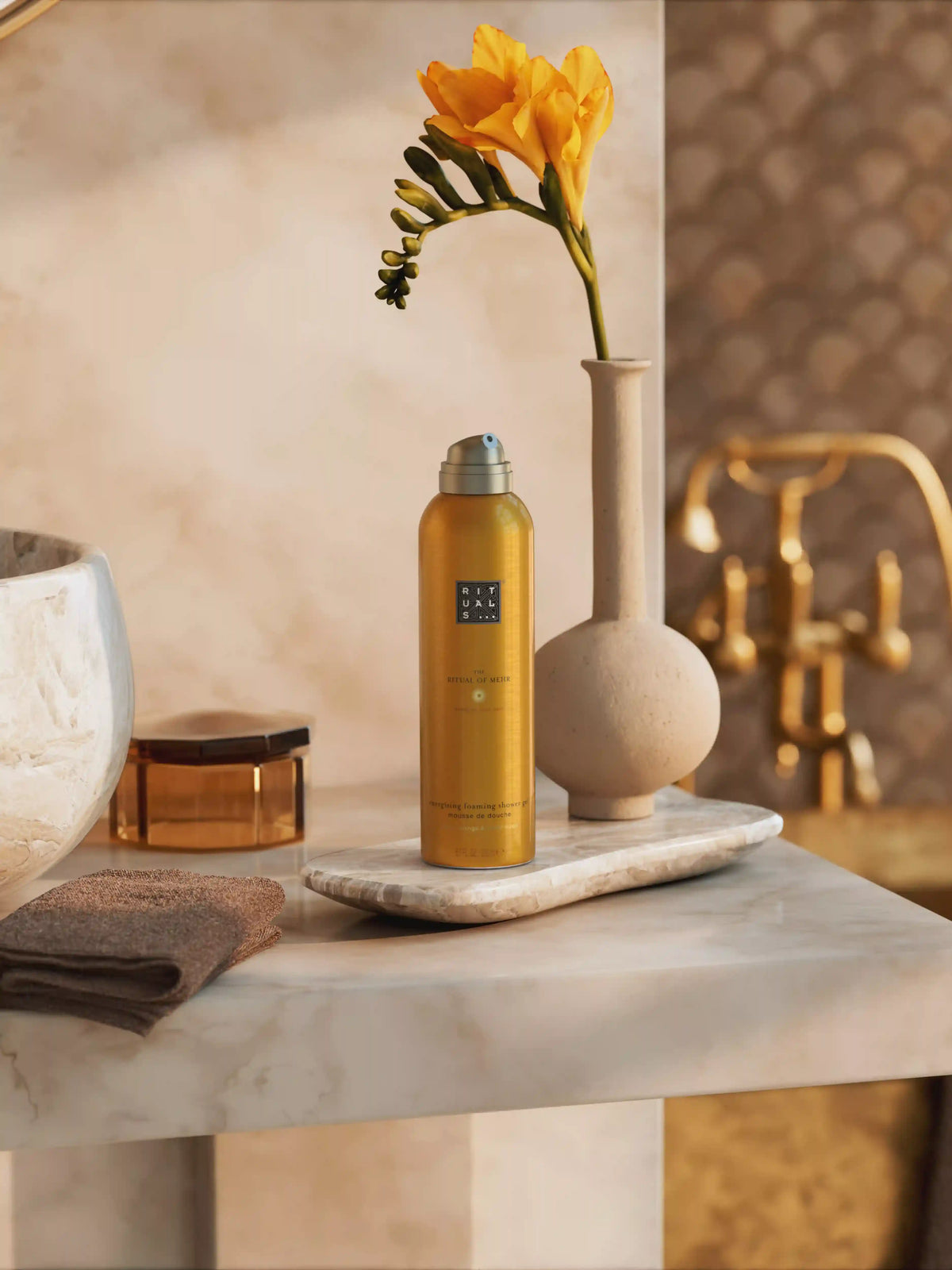 The Ritual of Mehr Foaming Shower Gel 200 ml